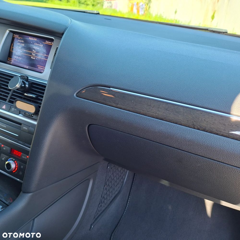 Audi Q7 3.0 TDI DPF Quattro Tiptronic - 27