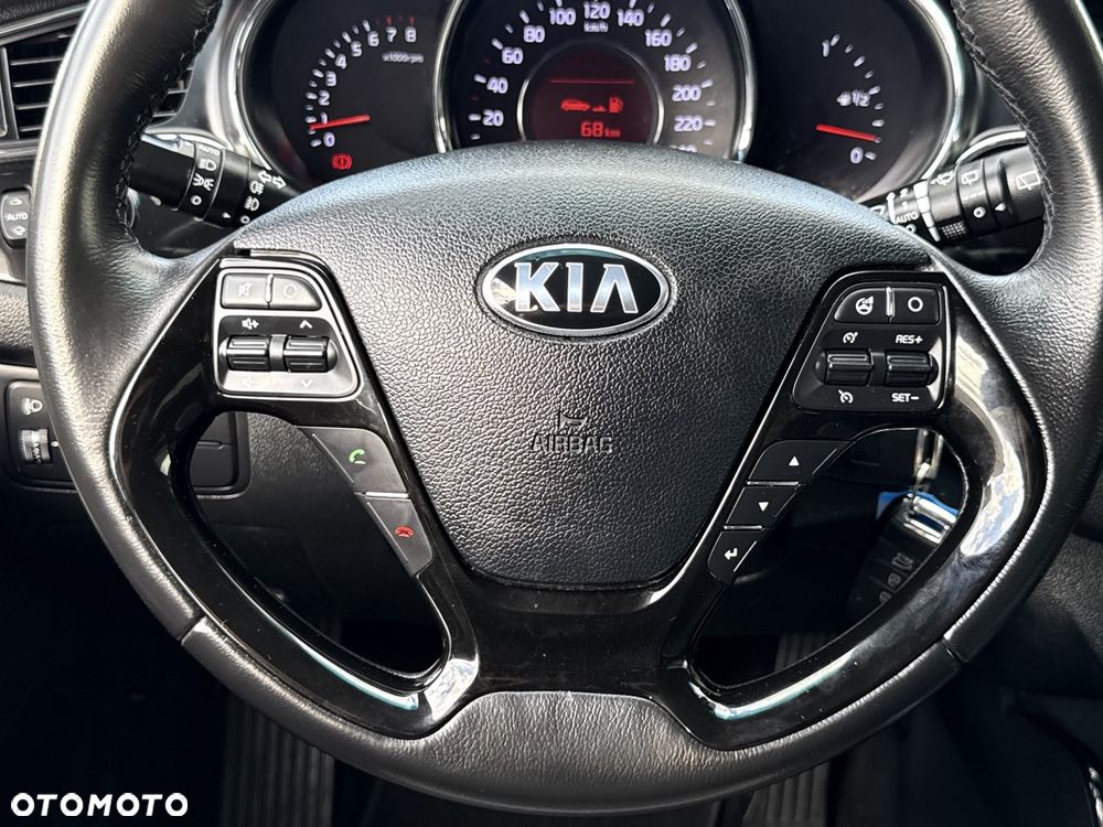 Kia Ceed 1.6 GDI Business Line - 22