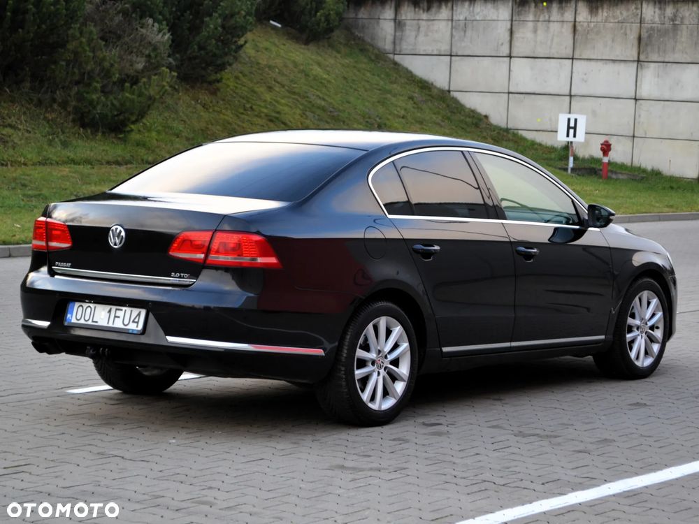 Volkswagen Passat 2.0 TDI DPF Highline DSG - 2