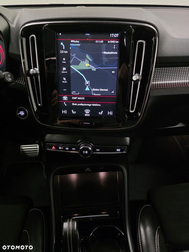 Volvo XC 40 D3 SCR R-Design - 9