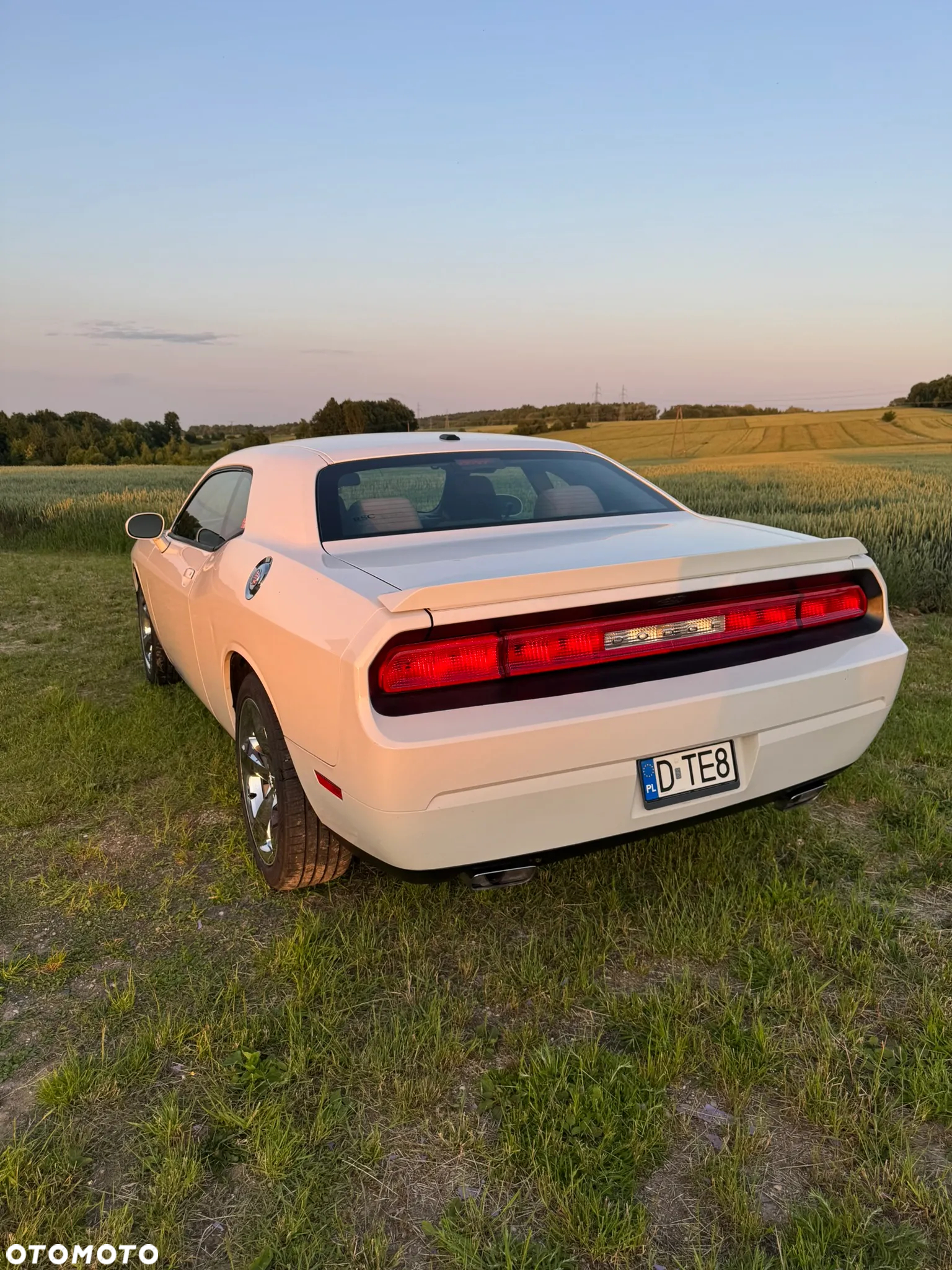 Dodge Challenger 5.7 R/T - 4