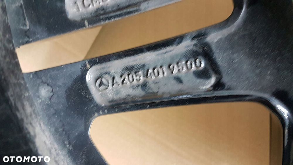 FELGA MERCEDES W205 AMG 7.5Jx18 ET44 - 12