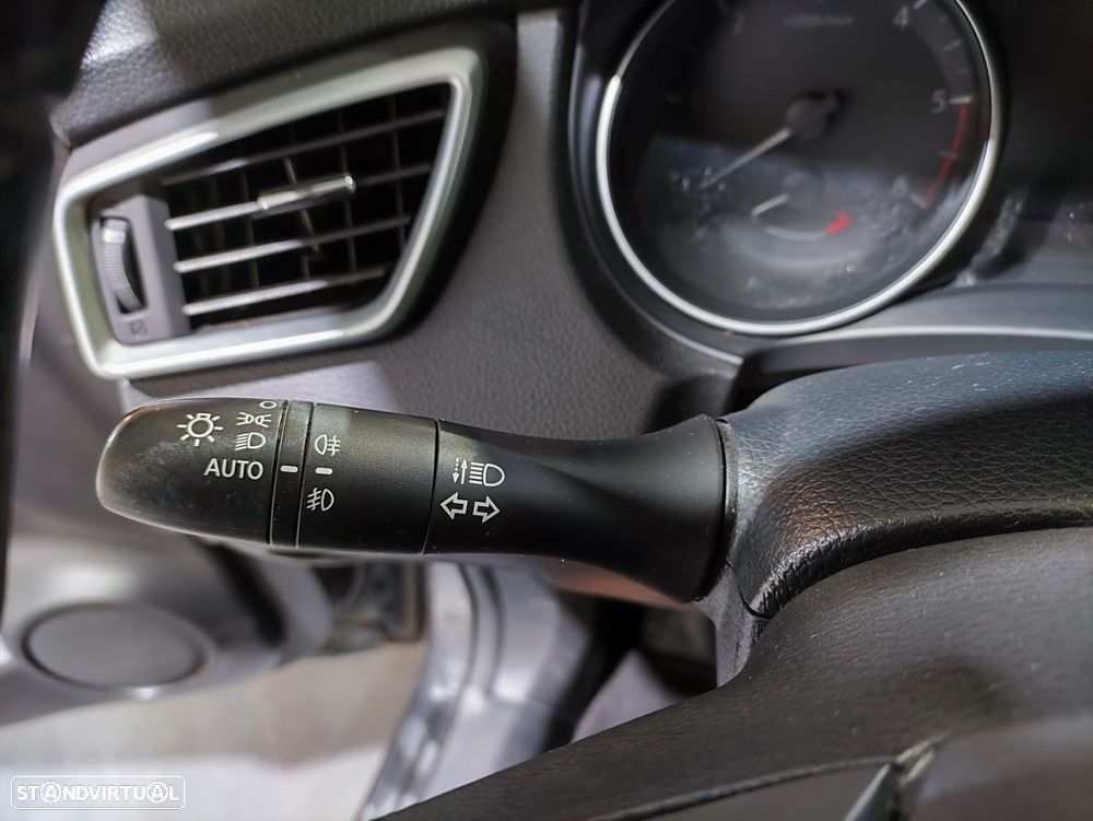 Nissan Qashqai 1.5 dCi N-Style DCT - 16