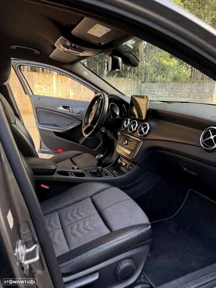 Mercedes-Benz GLA 180 CDI Urban - 5