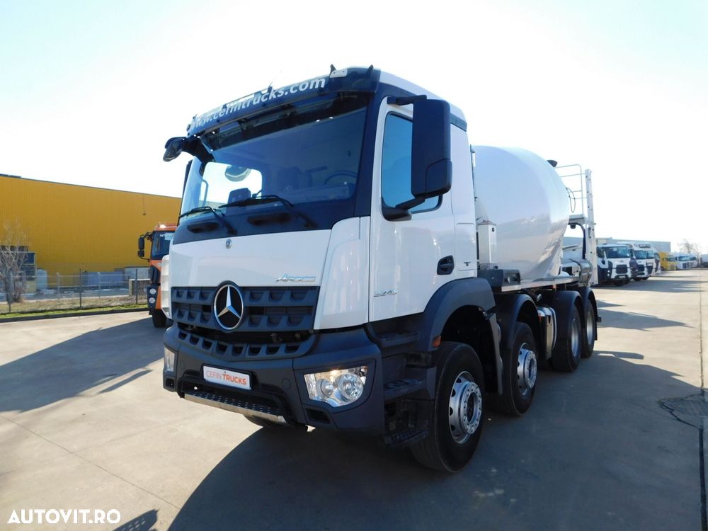 Mercedes-Benz Arocs - 1