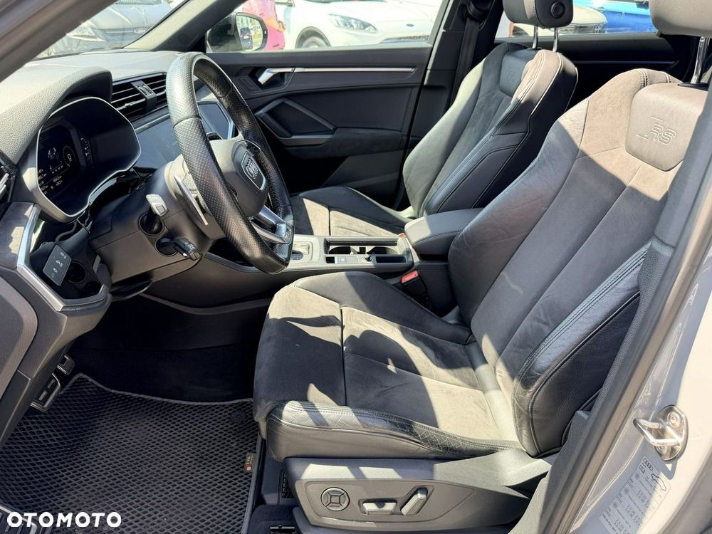Audi RS Q3 2.5 TFSI quattro S tronic - 29