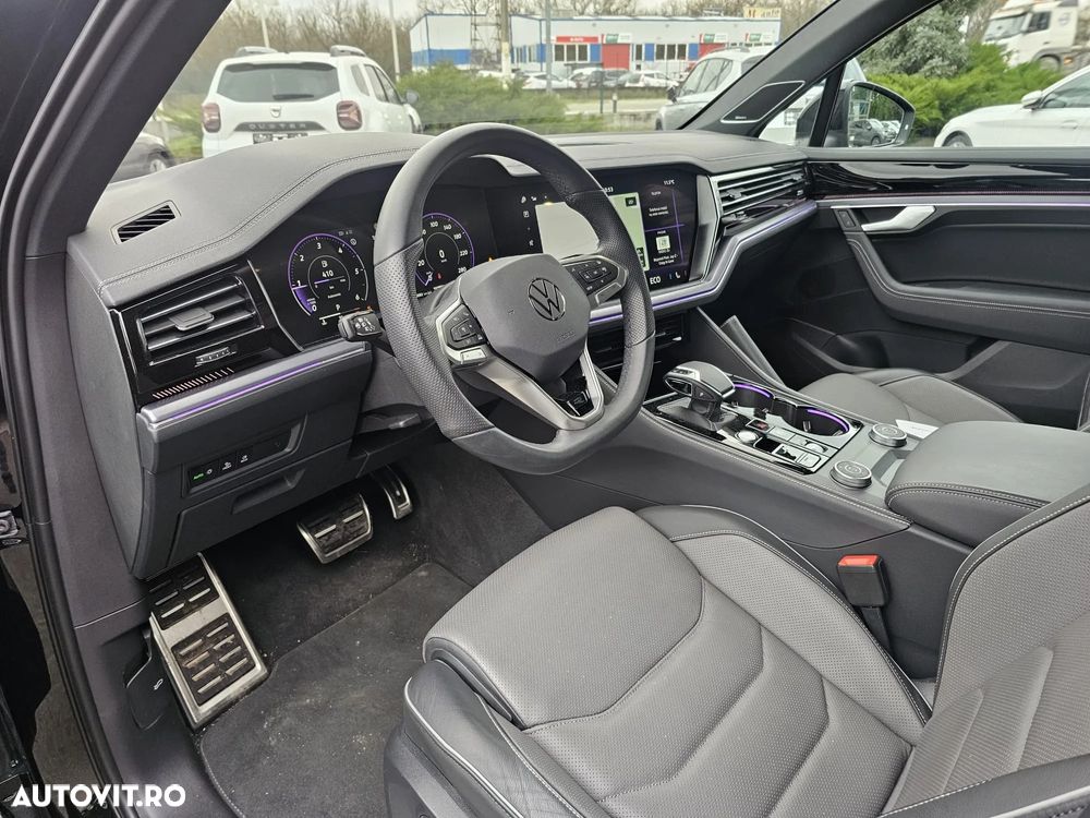 Volkswagen Touareg V6 TDI 4MOTION R-Line - 9