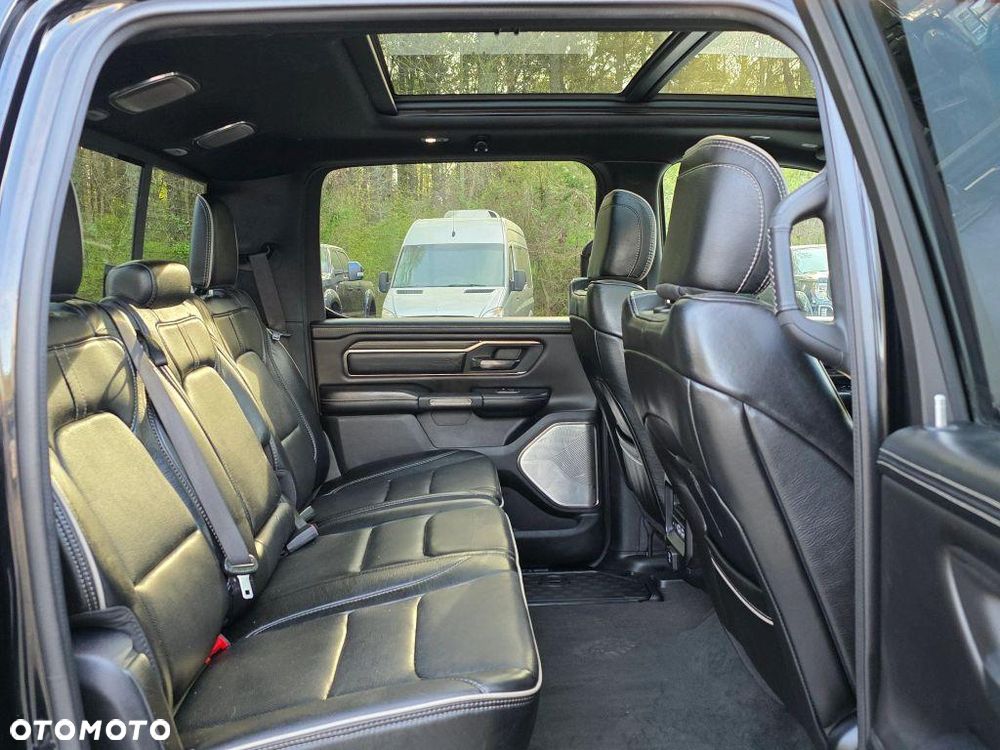 RAM 1500 Crew Cab Limited - 11