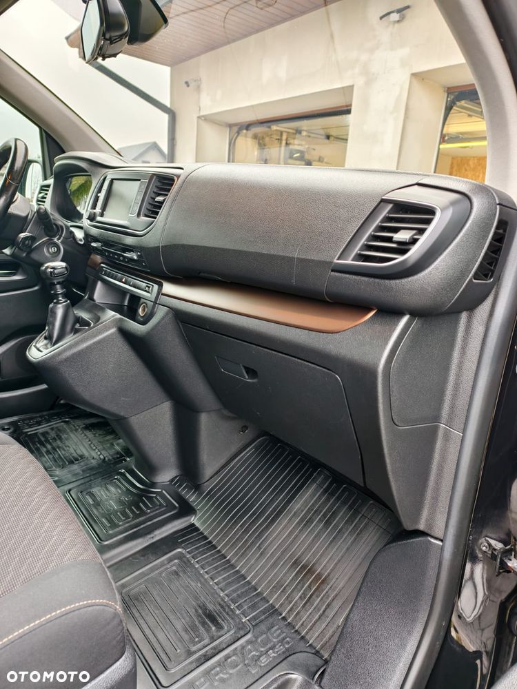 Toyota Proace Verso - 18