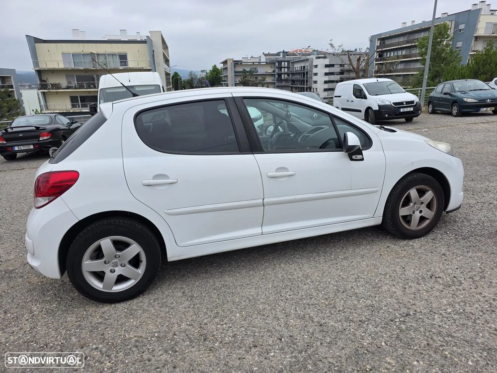 Peugeot 207 1.4 HDi Sport - 5