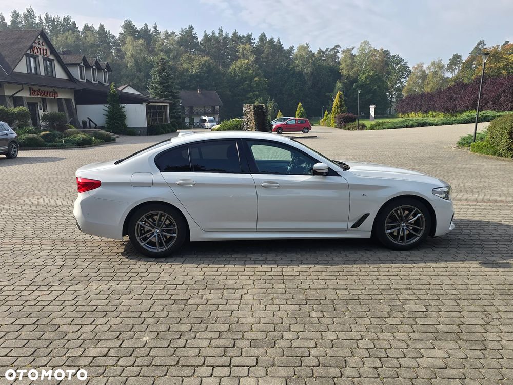 BMW Seria 5 520d xDrive - 7
