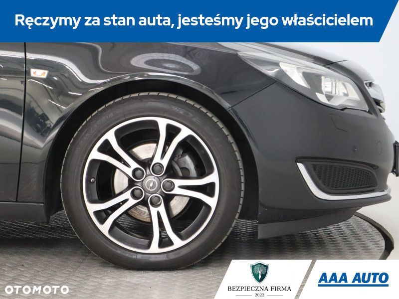 Opel Insignia - 17