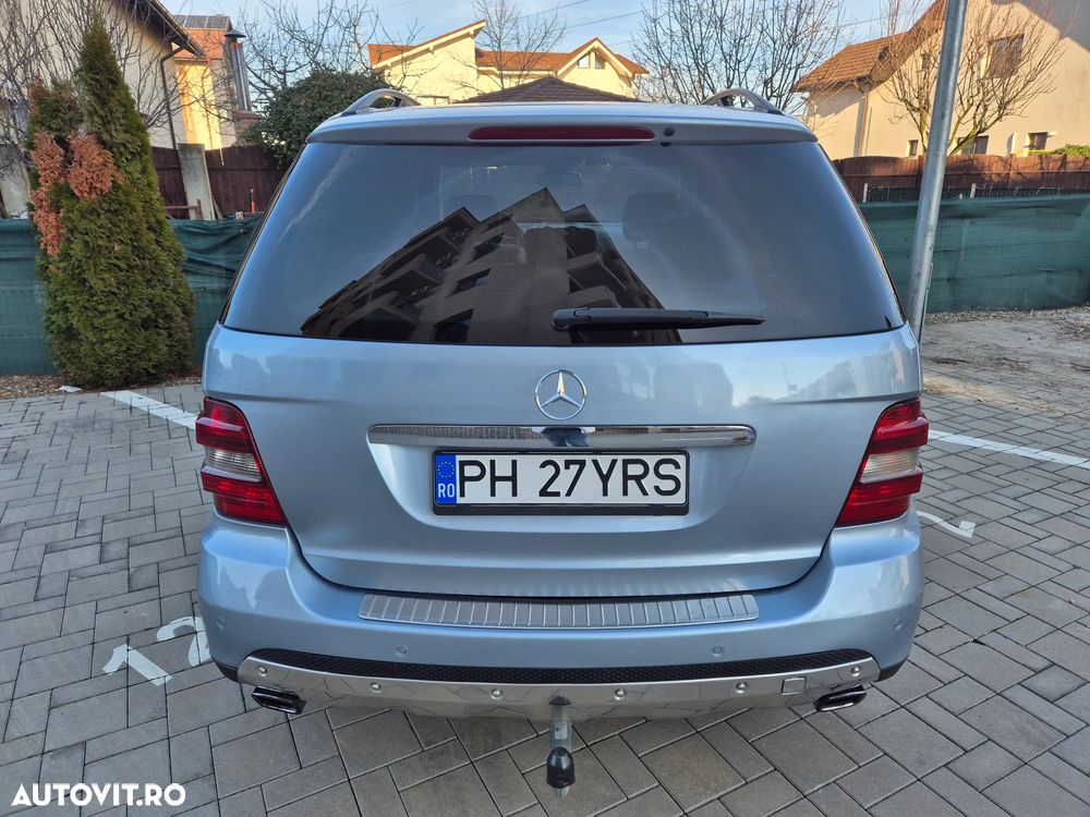 Mercedes-Benz ML - 12