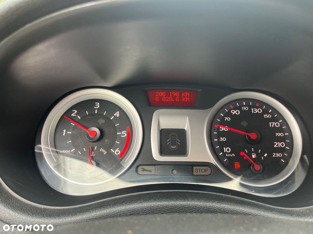 Renault Clio 1.5 dCi Expression - 10