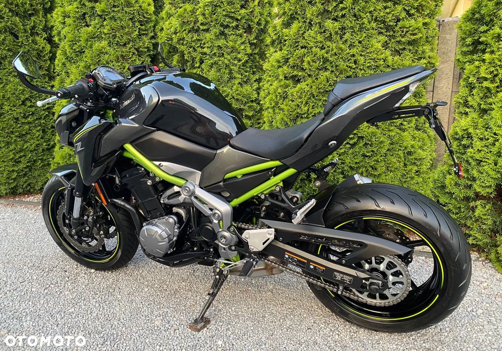 Kawasaki Z 900 - 7