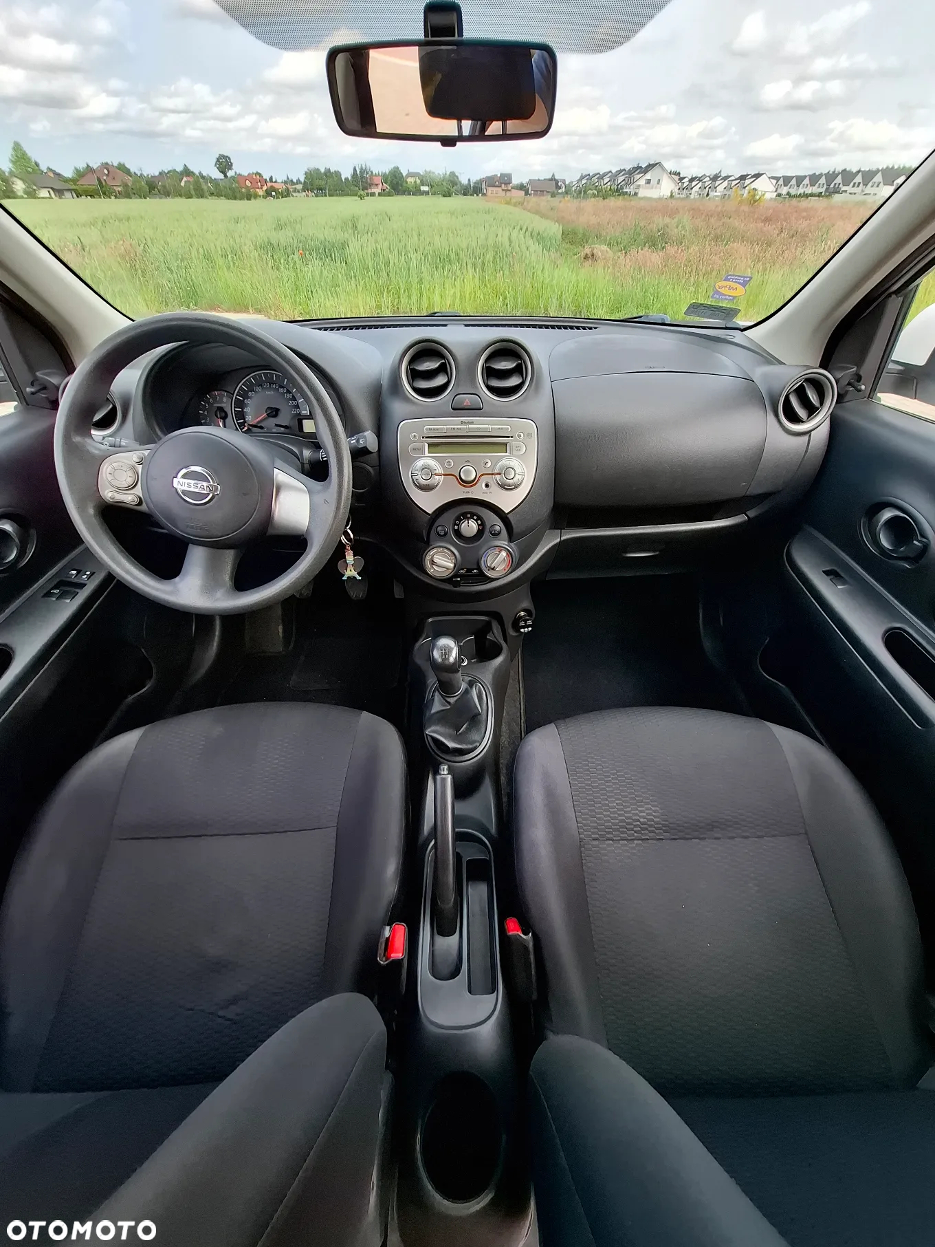 Nissan Micra 1.2 30th Anniversary - 13