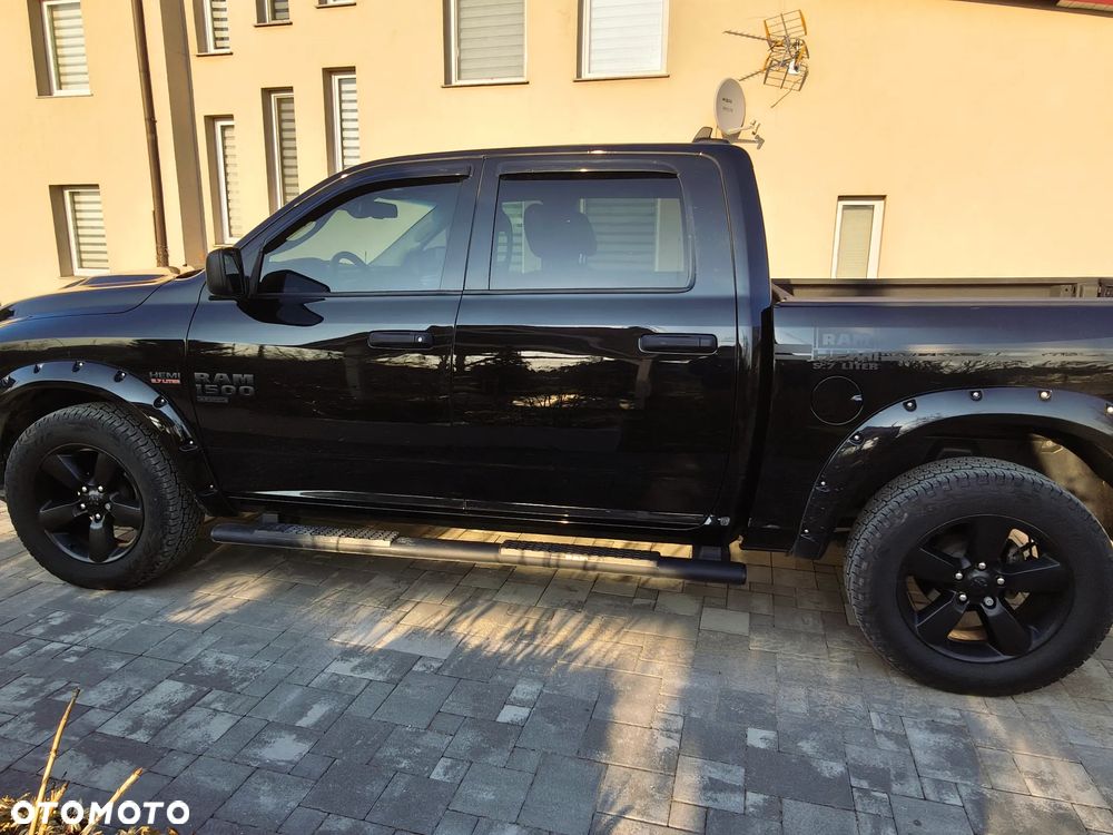 Dodge RAM - 6