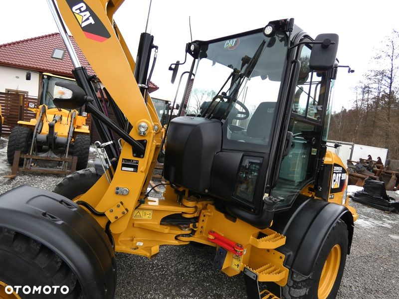 Caterpillar CAT 908M Z Niemiec / 3.372mtg po serwisie / Super Stan / - 38