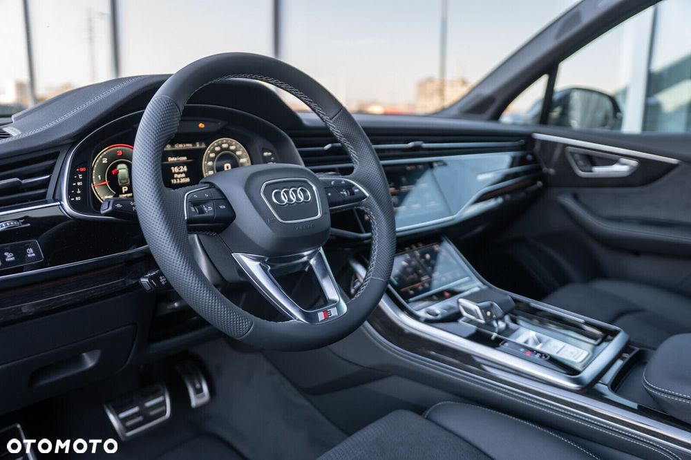 Audi Q7 - 15