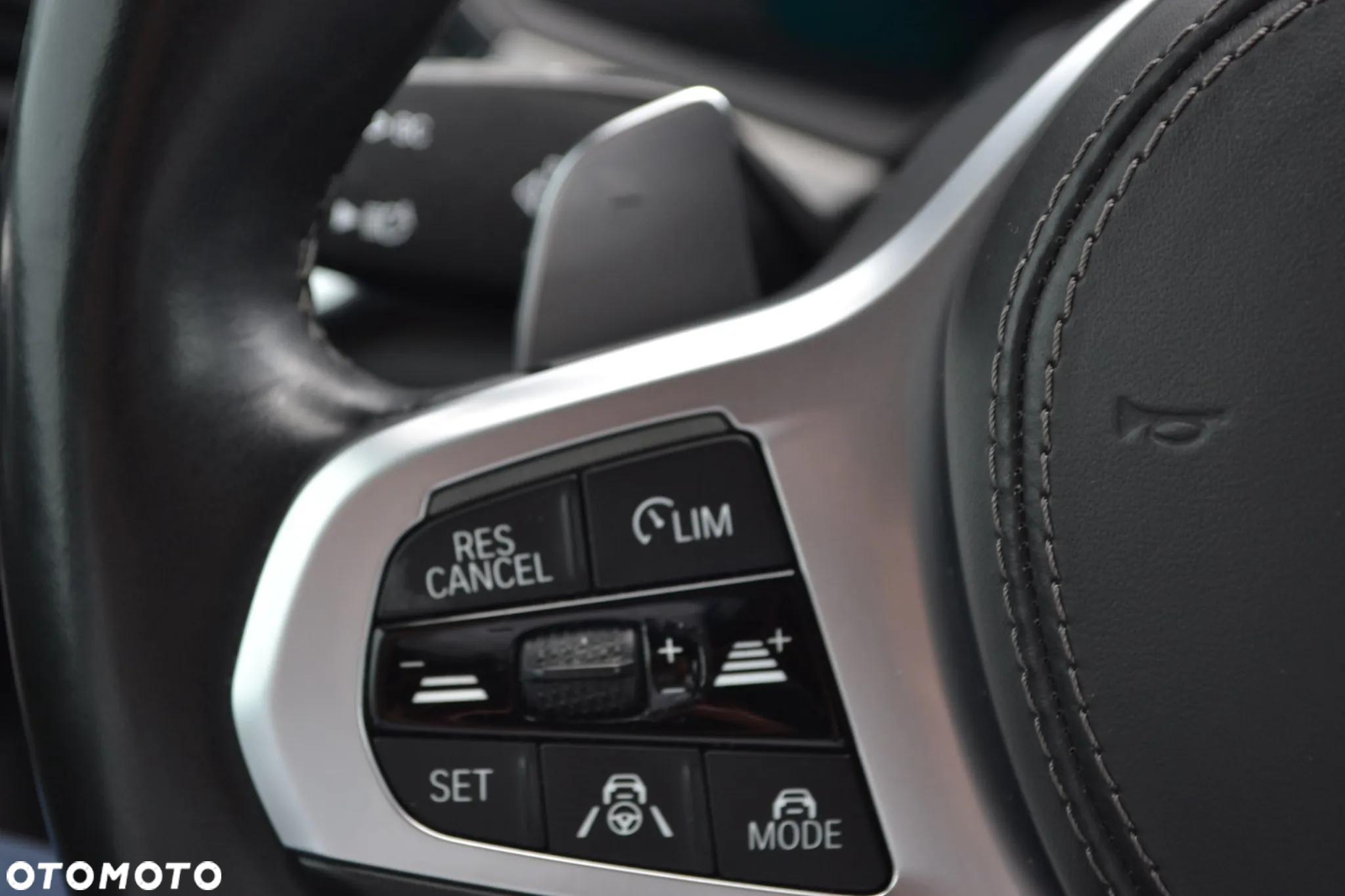 BMW X6 xDrive40i - 22
