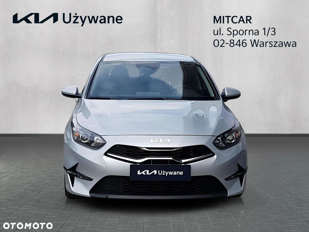 Kia Ceed - 8