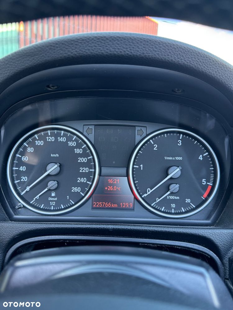 BMW Seria 3 320d - 35