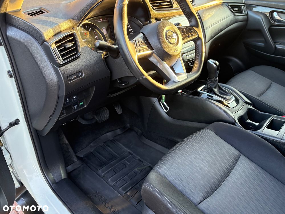 Nissan X-Trail 2.0 dCi Acenta 2WD Xtronic - 27