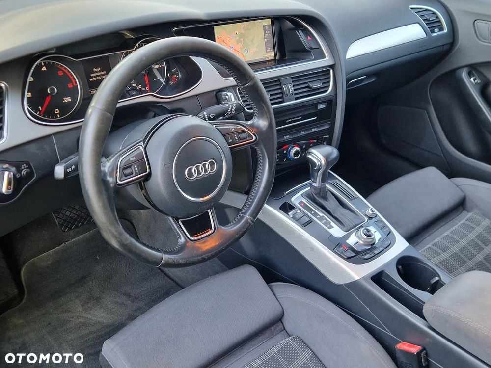 Audi A4 Avant - 10