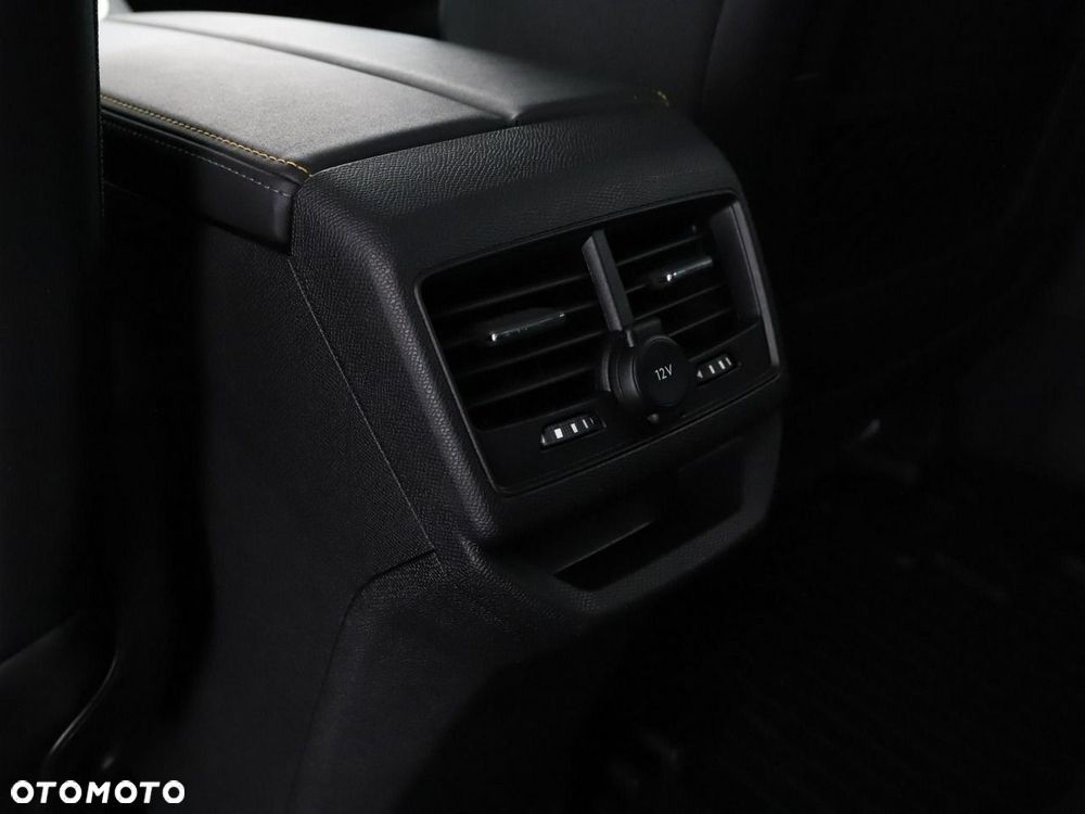 Peugeot 3008 1.2 PureTech Road Trip S&S - 41