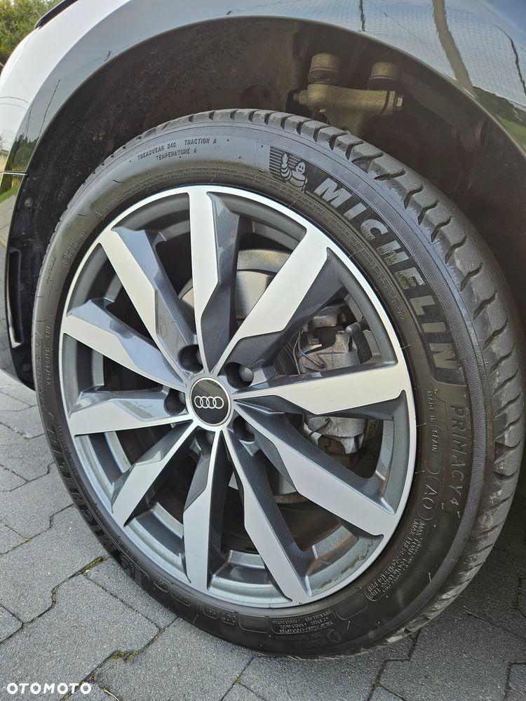 Audi A4 Limousine 35 TFSI mHEV S Line S tronic - 27