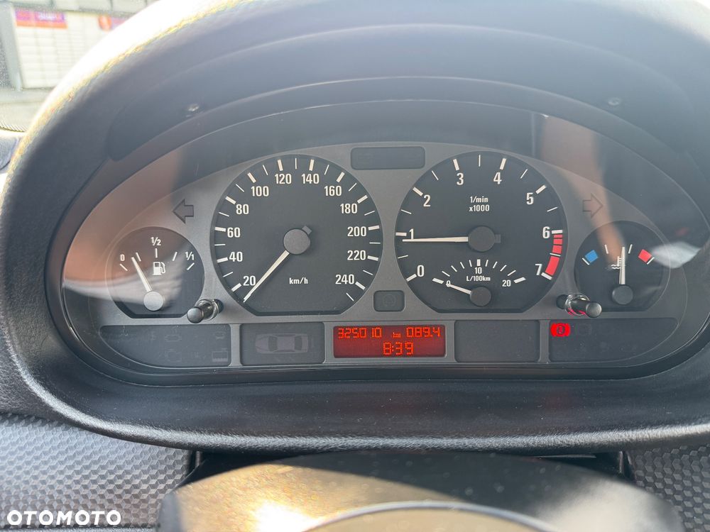 BMW Seria 3 - 23