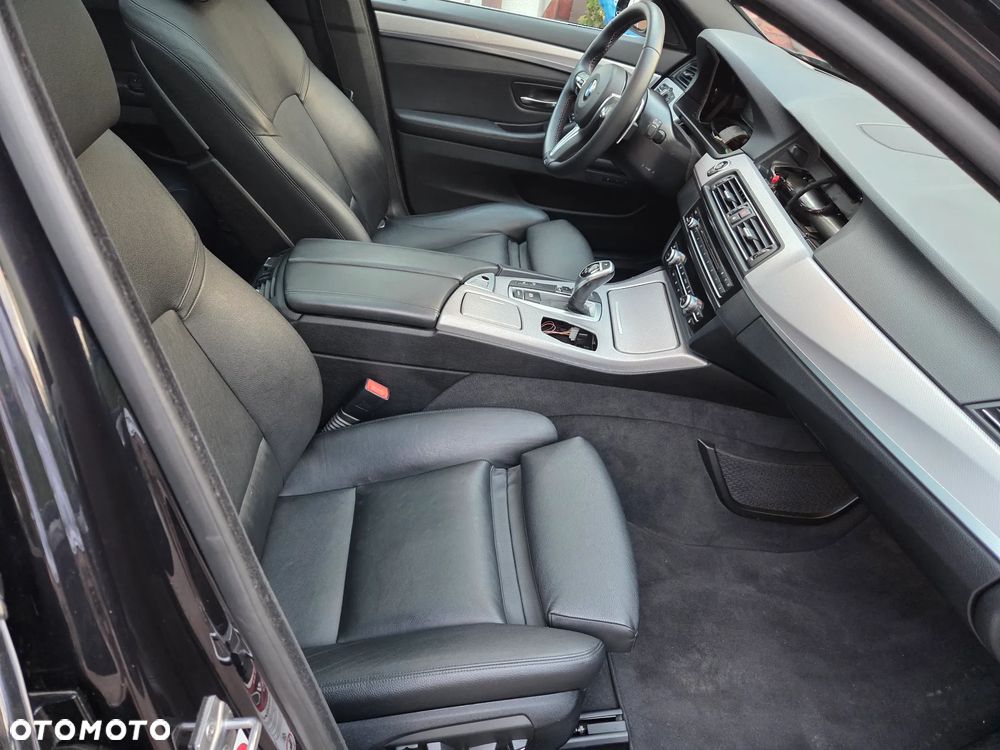 BMW Seria 5 530d xDrive Luxury Line - 19