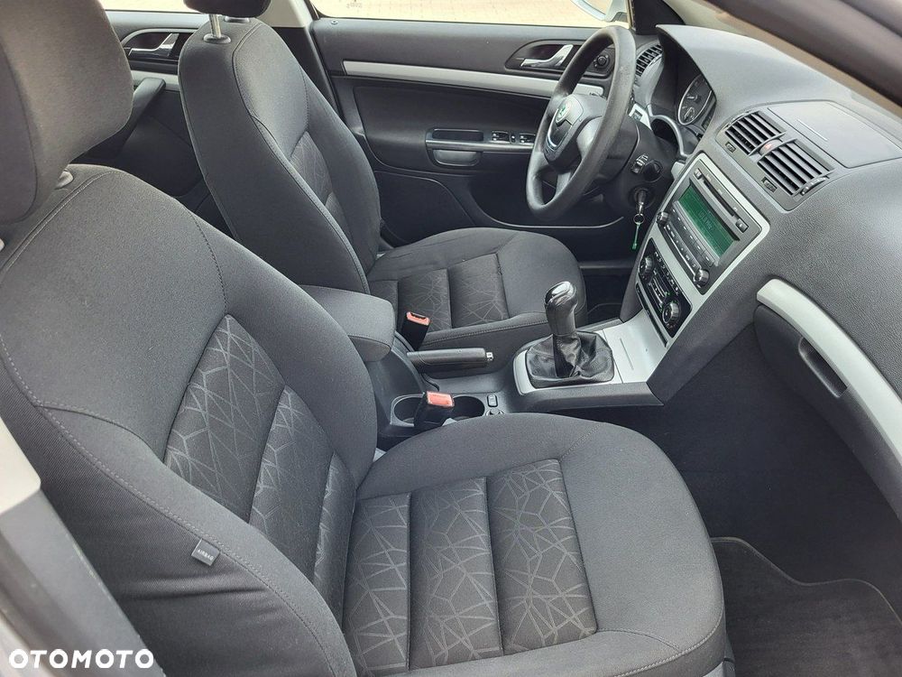 Skoda Octavia - 20