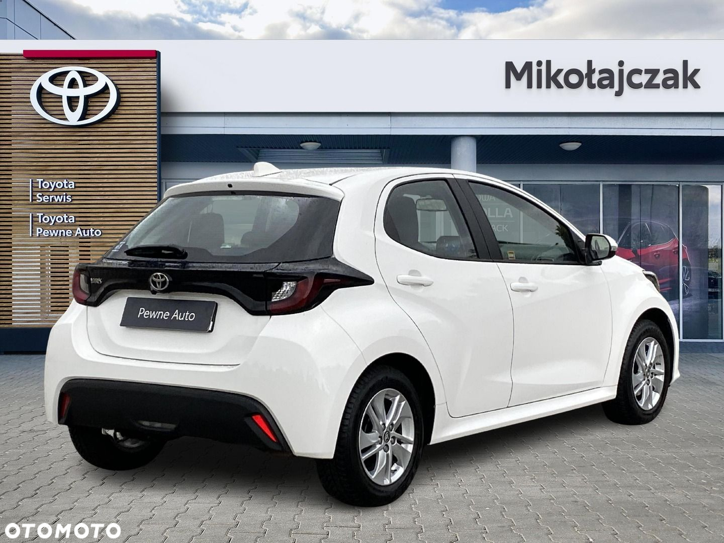 Toyota Yaris 1.5 Comfort - 6