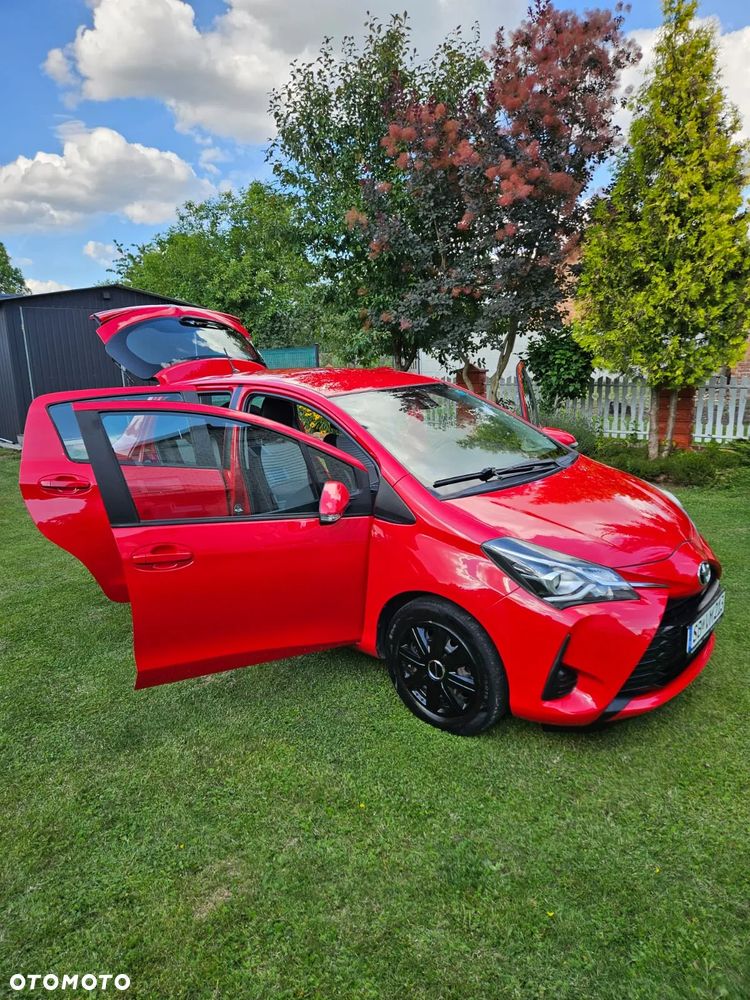 Toyota Yaris 1.0 VVT-i - 17
