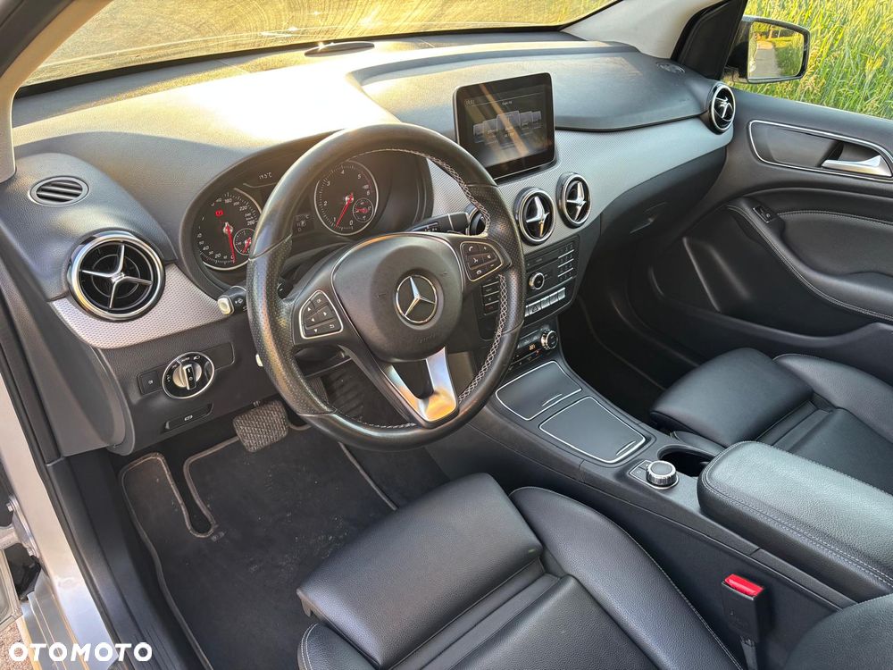 Mercedes-Benz Klasa B 180 (CDI) d 7G-DCT AMG Line - 13