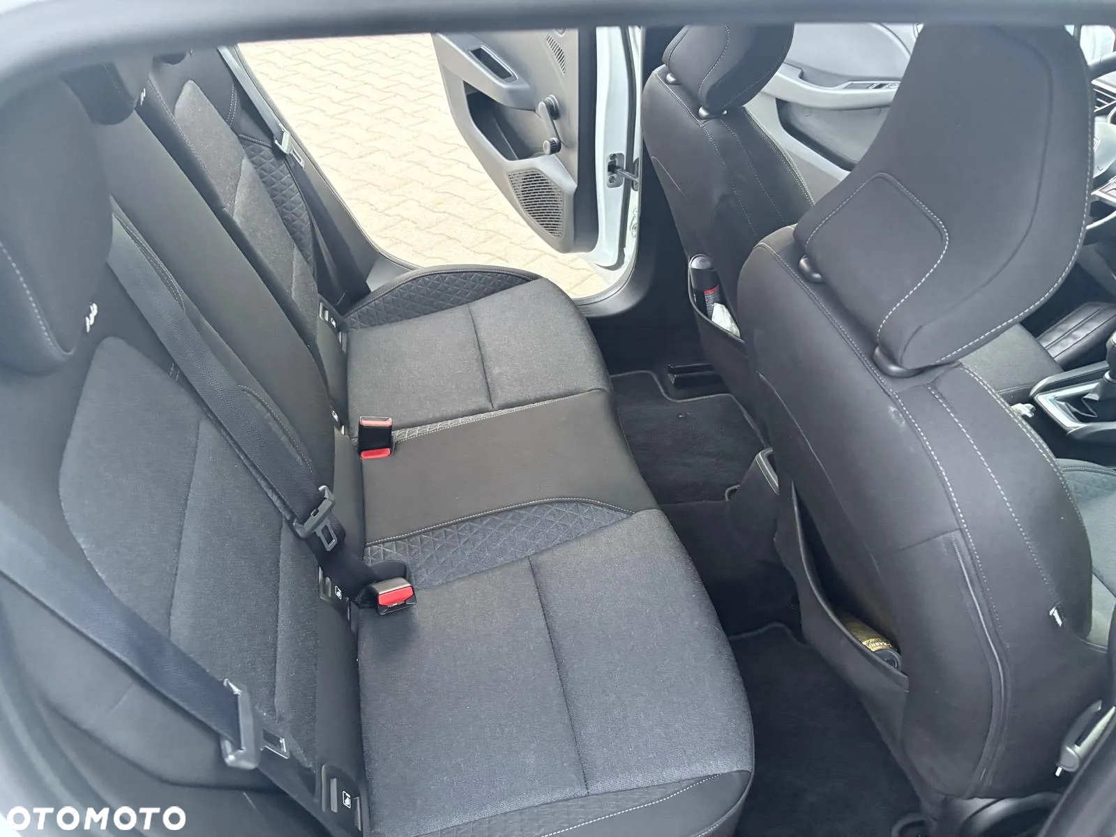 Renault Clio SCe 75 BUSINESS EDITION - 12