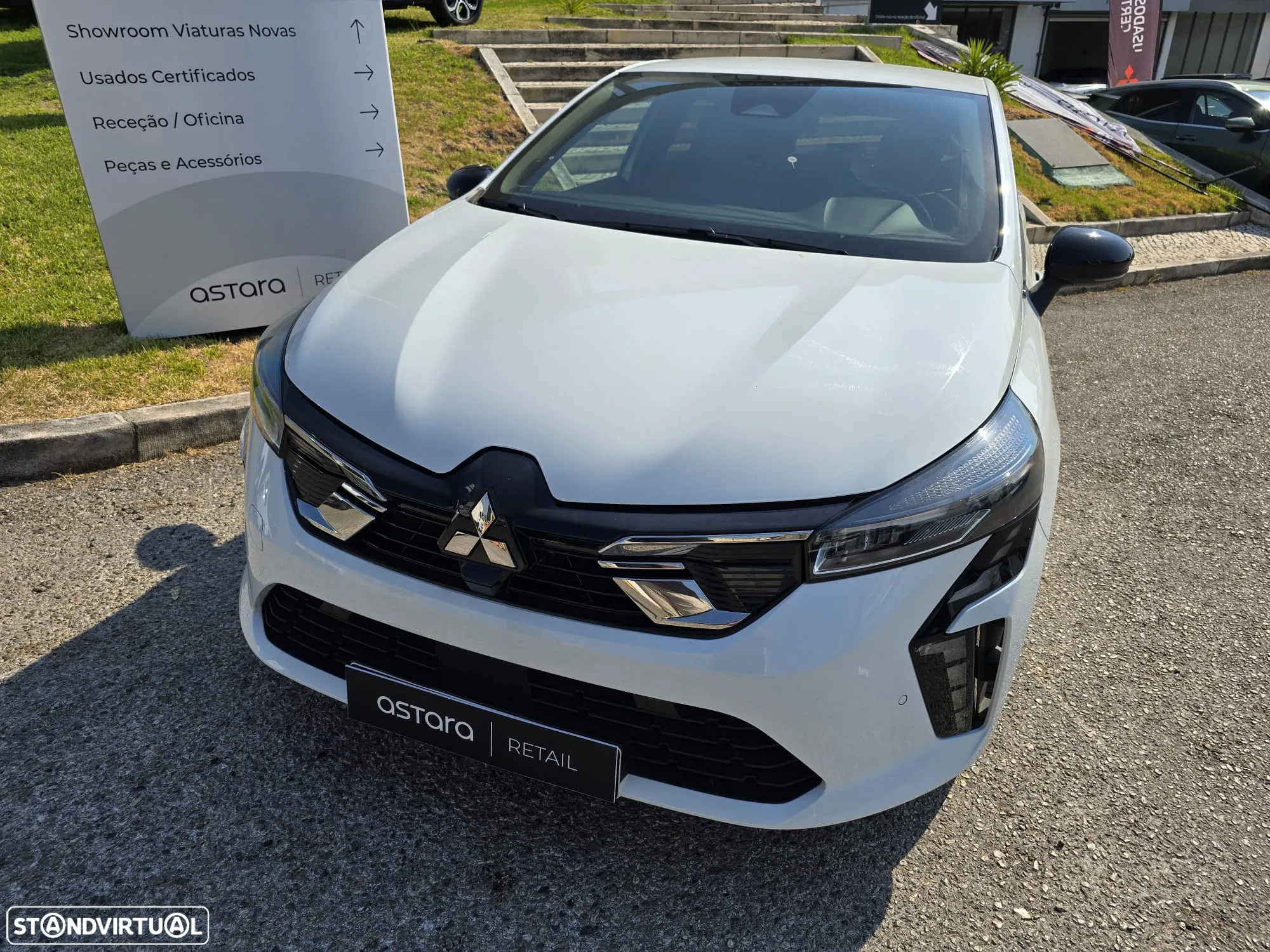 Mitsubishi Colt 1.0 MPI-T Launch Edition - 4