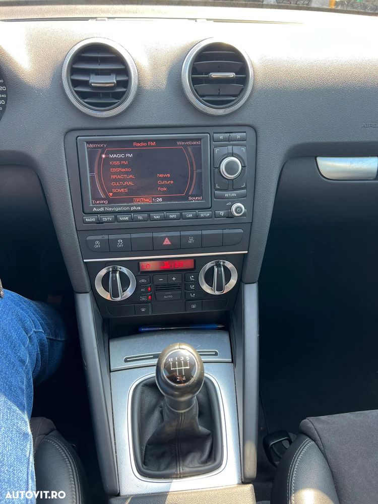 Audi A3 Sportback 1.6 TDI Ambiente - 8