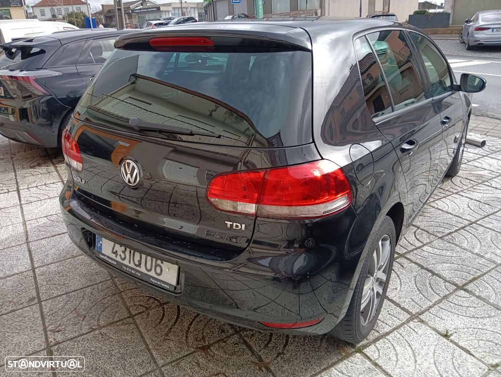 VW Golf - 4
