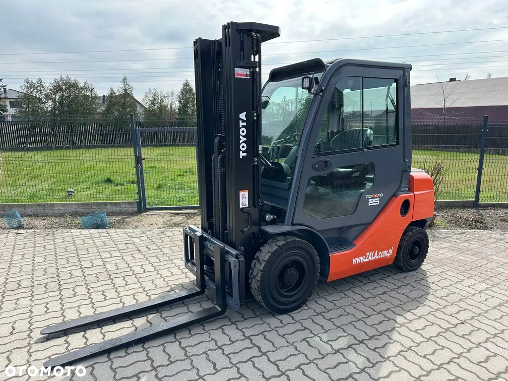 Toyota 02-8FDF25 - 2