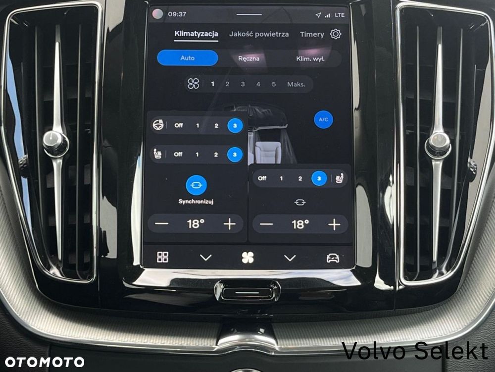 Volvo XC 60 - 25
