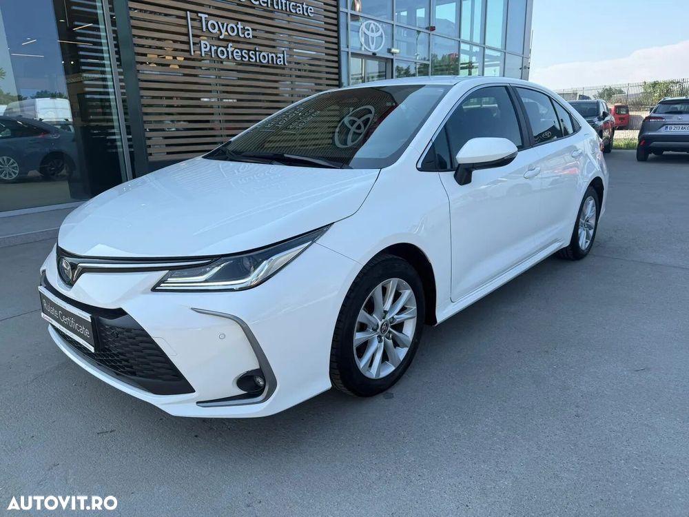 Toyota Corolla - 3