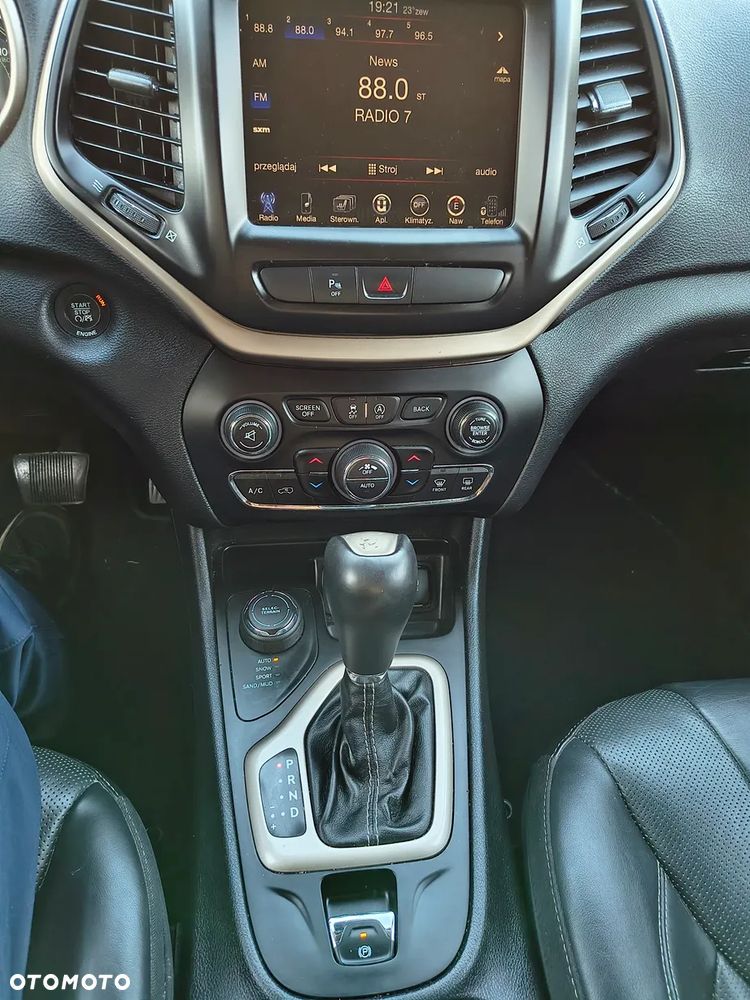Jeep Cherokee 3.2 V6 Pentastar Active Drive I Automatik Limited - 21