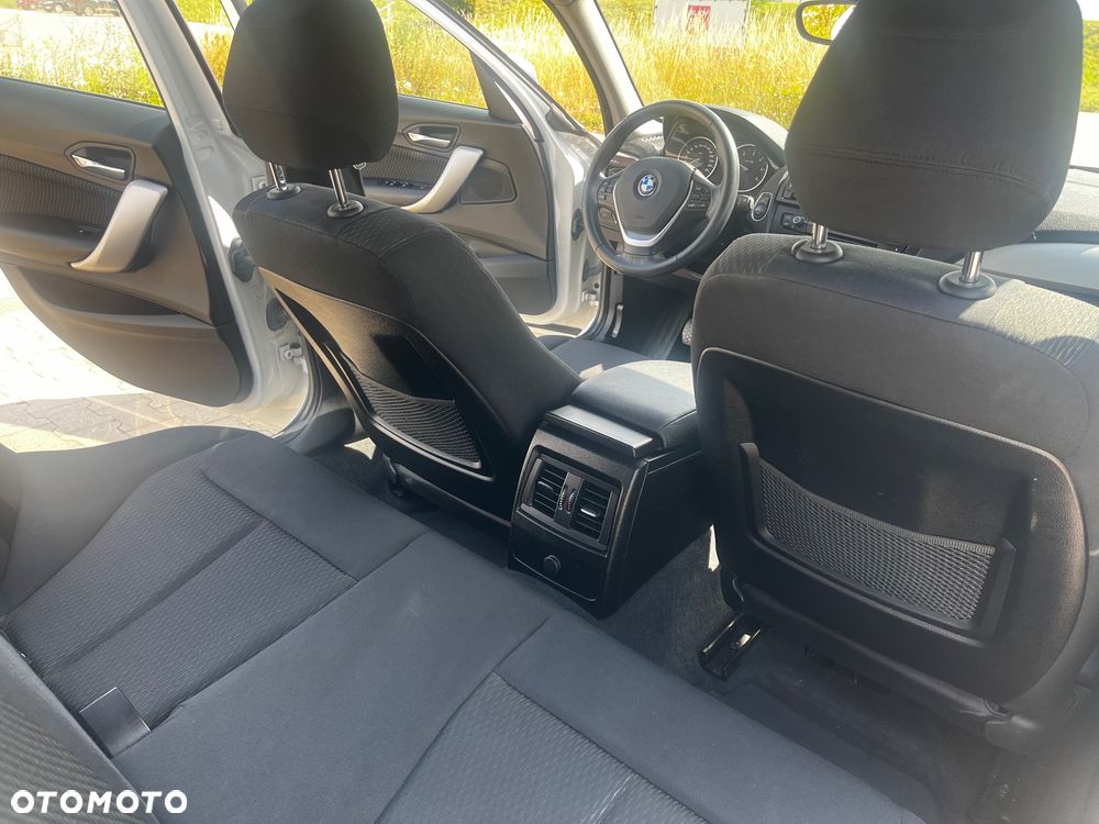 BMW Seria 1 116d - 15