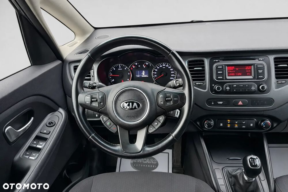 Kia Carens 1.7 CRDi 115 Dream Team Edition - 8