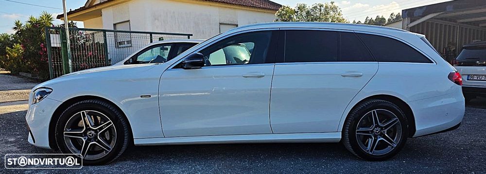 Mercedes-Benz E 300 de AMG Line 4Matic - 3
