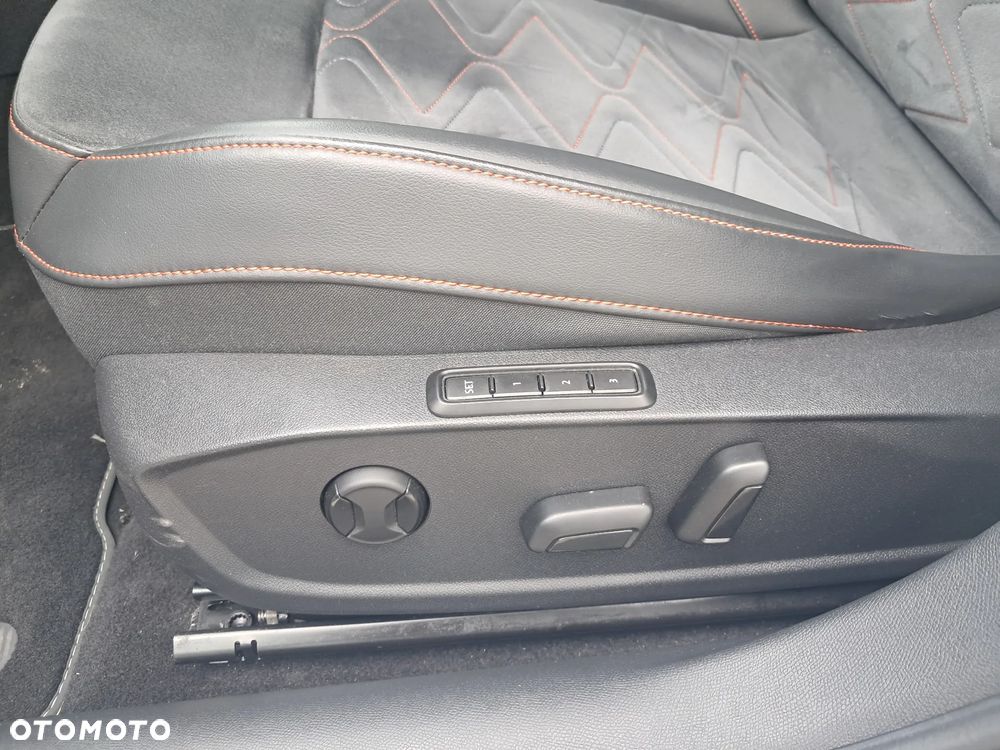 Seat Leon Sportstourer 1.5 TSI OPF FR Black Edition - 14