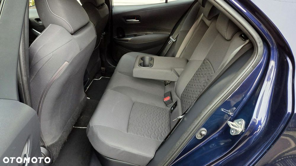 Toyota Corolla 1.8 Hybrid Comfort - 18