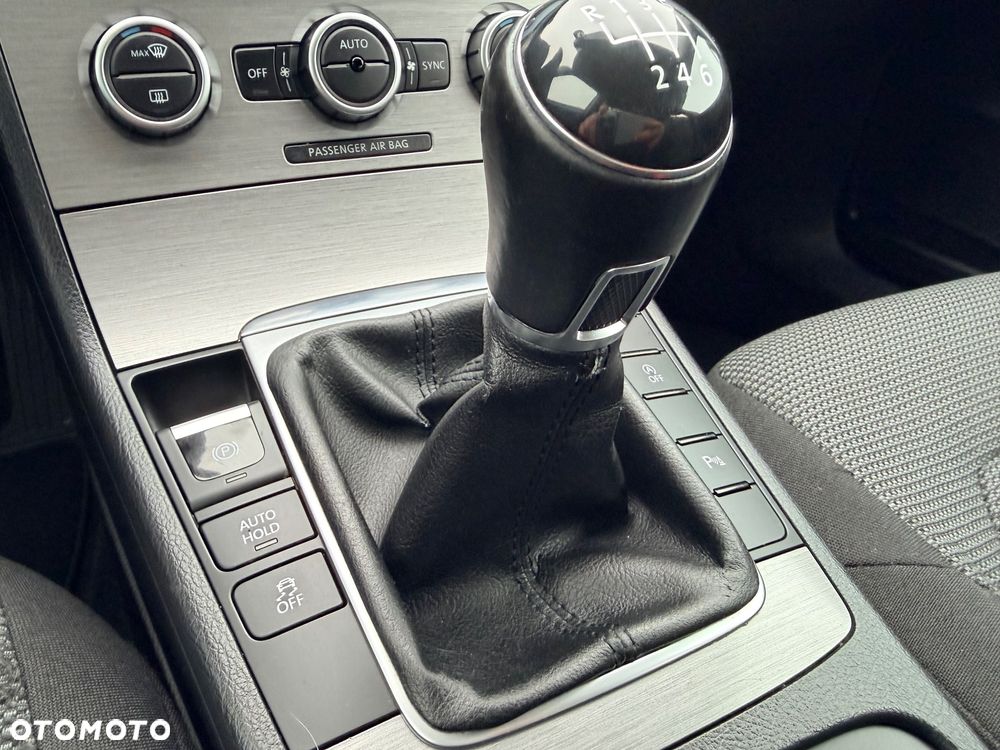 Volkswagen Passat 1.4 TSI Comfortline BlueMotion Technology - 26